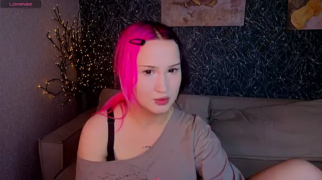 Chatroom XXX en direct de Ekimmj_age