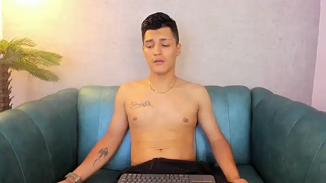 Julian_Fiire – Live XXX-chat