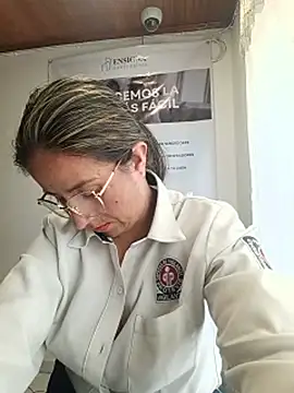 Chat +18 de Valentina--1 ao vivo