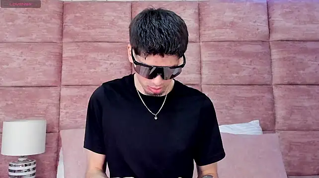 MaxFoox Chat XXX in diretta