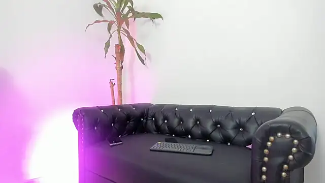 SSCARLETH_ 现场XXX聊天