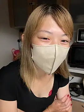 usako_2025's Live XXX Chat