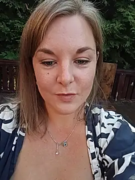 SwedishJennifer Live XXX-chat