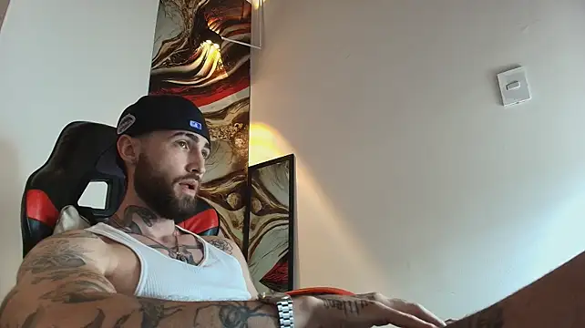Chat +18 de Luke_davis01 ao vivo