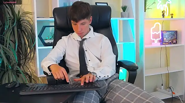 ThomasEdisonn's Live XXX Chat