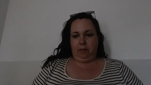 WendyRhoadesn Live XXX chat