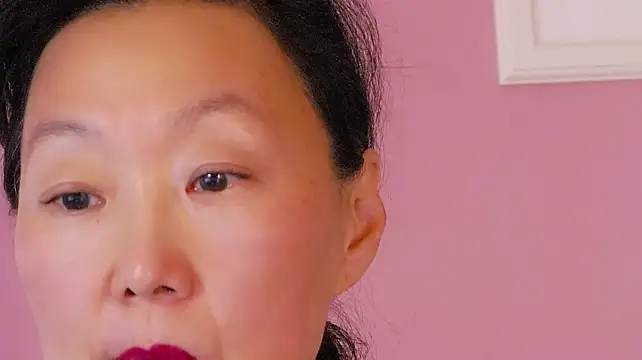 S_andra_ Adlı Modelin Canlı XXX Sohbeti