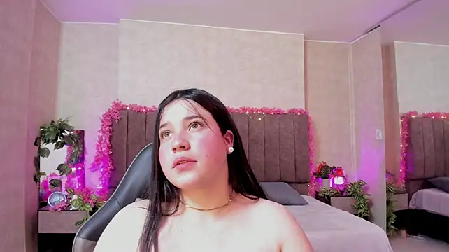 Julieth_Caandy 现场XXX聊天