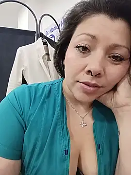 Chat XXX ao vivo de SARA_21-