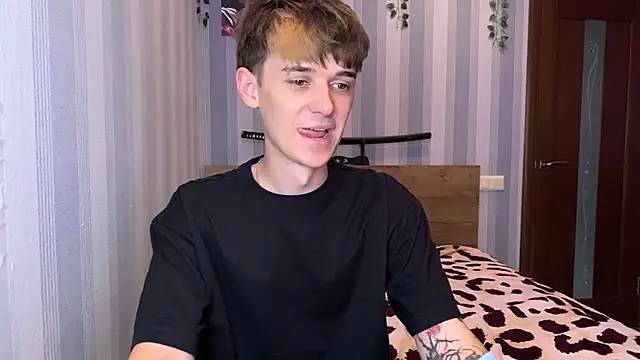 Chat XXX ao vivo de yoursexykun