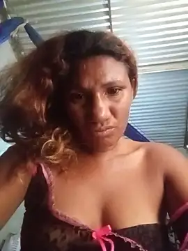katylasexi Adlı Modelin Canlı XXX Sohbeti