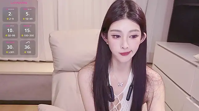 Chat +18 de Angelababy520_ ao vivo