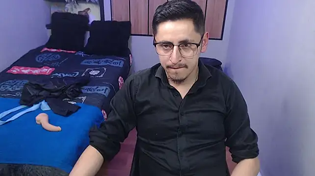 kevin_23_ – Live XXX-chat