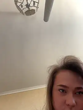 RussianFuck777's Live XXX Chat