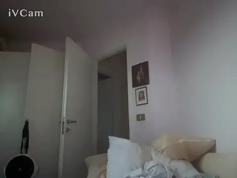 PierPesaroX Adlı Modelin Canlı XXX Sohbeti