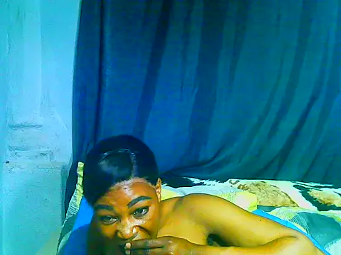 Chatroom XXX en direct de freaky_naughty