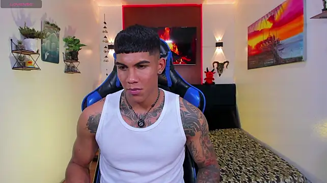 Damian_latinxxx's Webcam Show