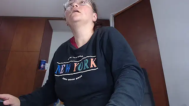 XXX chat uživo modela ANNEXML