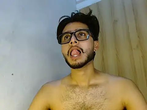 CoralN Webcam Show