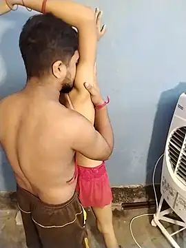 Show modela Hot-Jerry na web-kameri