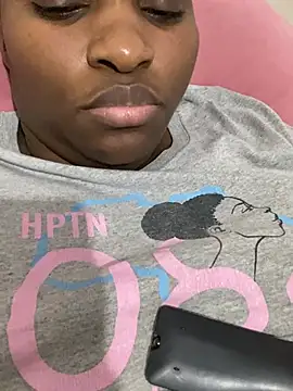 Chat XXX en directo de Blackpinkylips2025