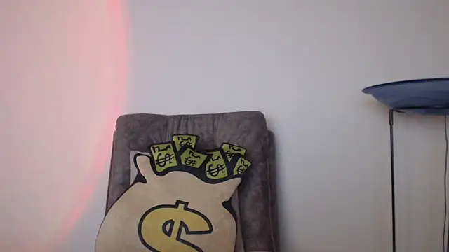Mila__Paramo Adlı Modelin Canlı XXX Sohbeti