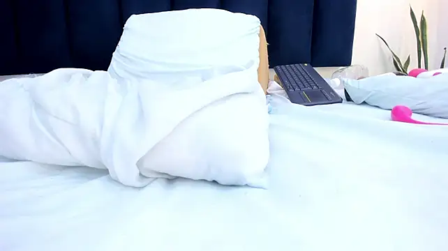 mayaevansmg 라이브 XXX 채팅