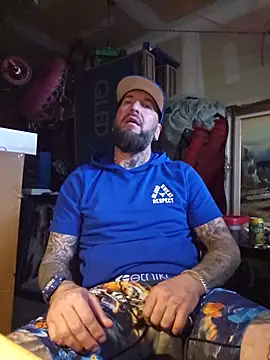 Chat XXX Live Beardedtattood
