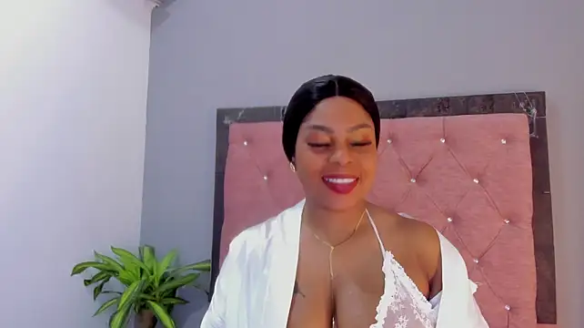 KiaraGonzalez Chat XXX live