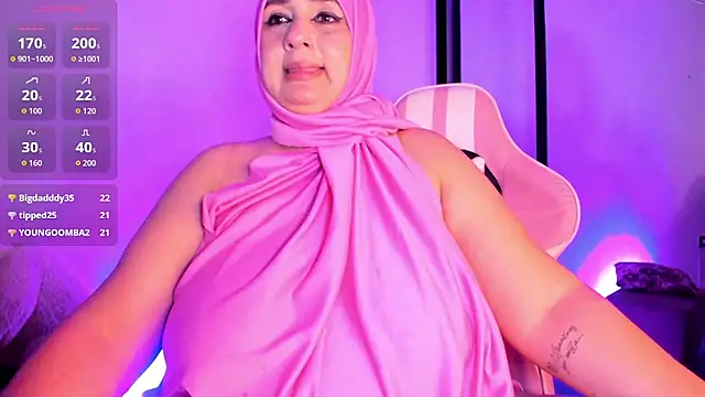 HijabiMilff XXX чат на живо