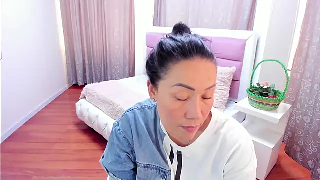XXX chat uživo modela gaby_trent