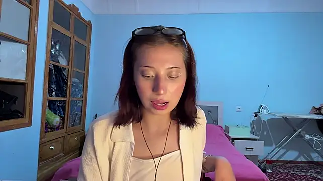 TeresitaCocanougher's Live XXX Chat