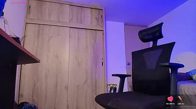 Chat XXX Live imyourg0d