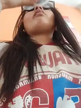 Emily-7 라이브 XXX 채팅