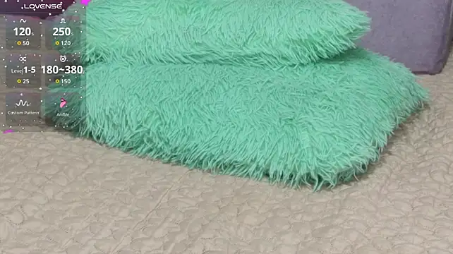 Živý XXX chat katt_eyes__