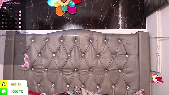 LAILAGUMMY's Live XXX Chat