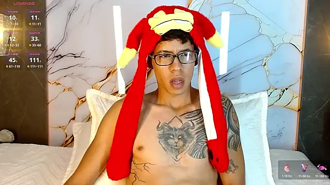 Show modela Andrew_Hardy na web-kameri