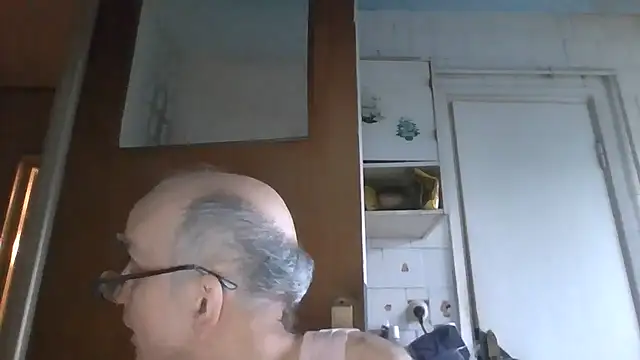 XXX chat uživo modela mariusica1@xh