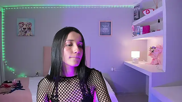 Chat XXX en directo de Violetta_keller
