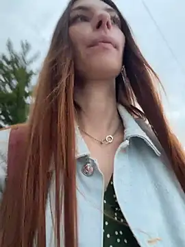 AmelieCrystal Chat XXX live