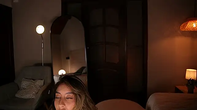 lua_ferch__ Adlı Modelin Canlı XXX Sohbeti