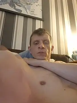 BigDmasked Webcam Show