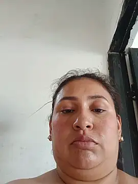Chat XXX en directo de Hot_bella12