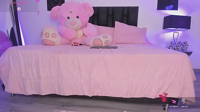 XXX chat uživo modela SaradaParker