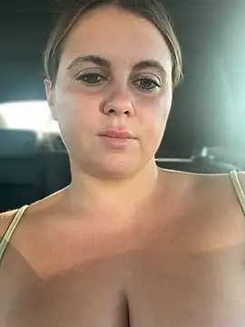 Samantha_official Show in webcam
