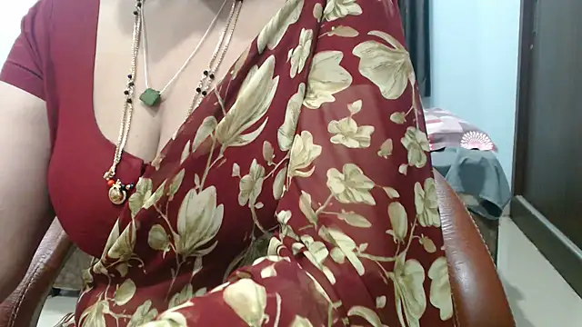Czat XXX na żywo – sunitha-3
