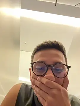 Chat XXX en directo de Thiago_Jones1