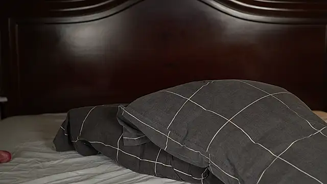 Katyerave Adlı Modelin Canlı XXX Sohbeti