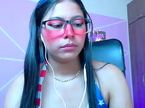 _ALLYSON18_'s Live XXX Chat