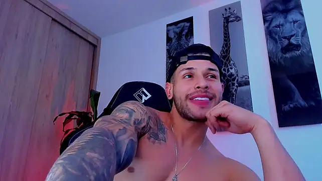 Chat +18 de Santos_ramirez1 ao vivo